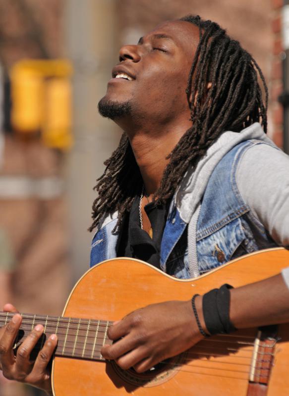 Musicians and artists are generalized as right brain thinkers because they prefer creativity.