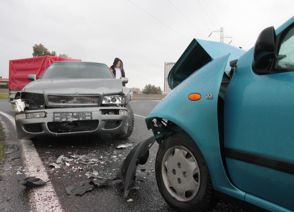 Car accidents are a common cause of spinolaminar breach, which is a severe injury in many cases.