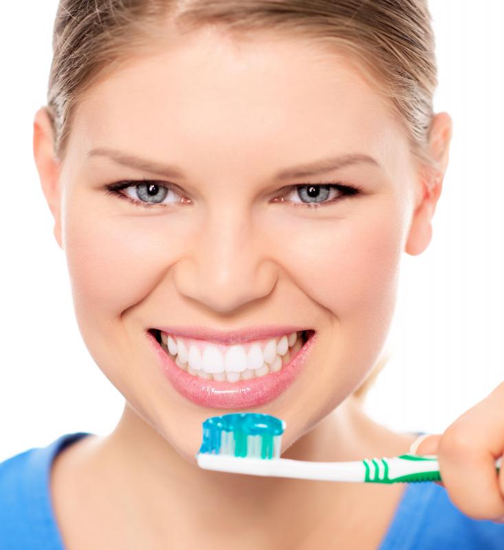 Chlorhexidine's antibacterial properties can be neutralized by toothpaste.