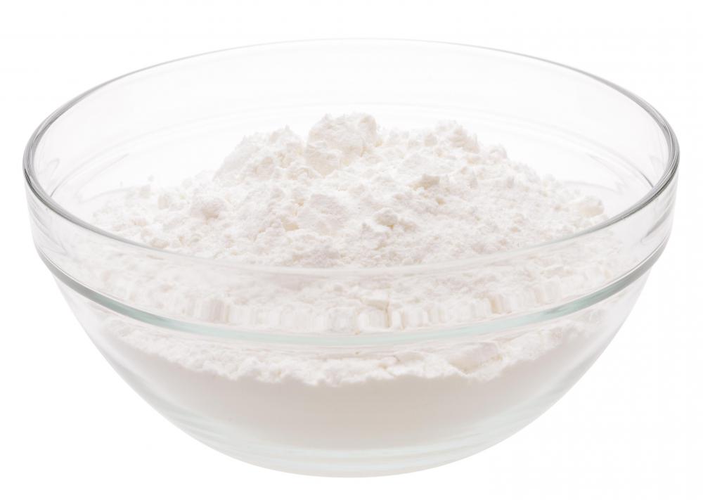 A cornstarch bath may help relieve itchy skin.