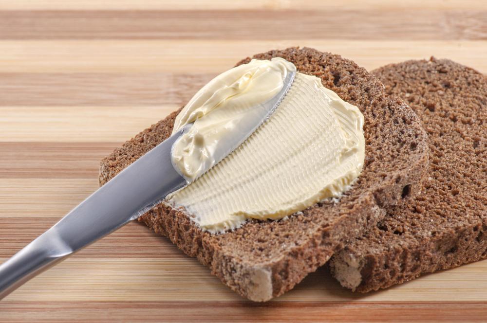 Rye bread contains healthy fiber.