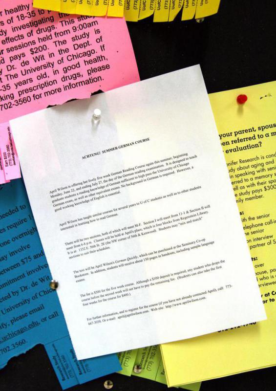 Posting fliers on bulletin boards may be an effective way to advertise a food drive.