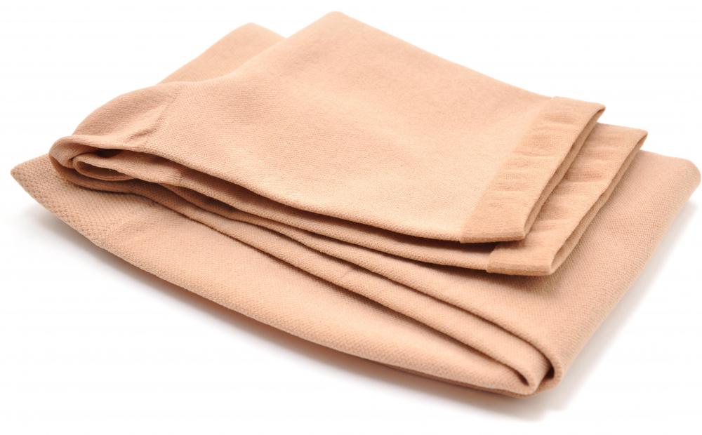 Compression stockings may help prevent fluid from collecting in the lower extremities.