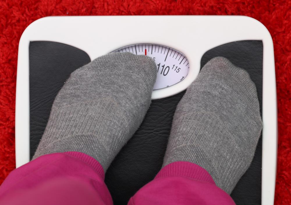 Obesity may affect the age at which a girl experiences thelarche and menarche.