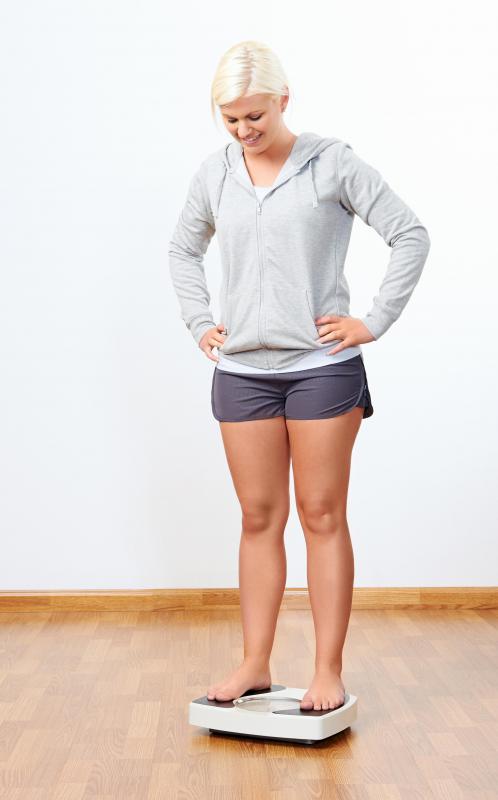 Quick weight loss is one of the major pros of a rice diet plan.