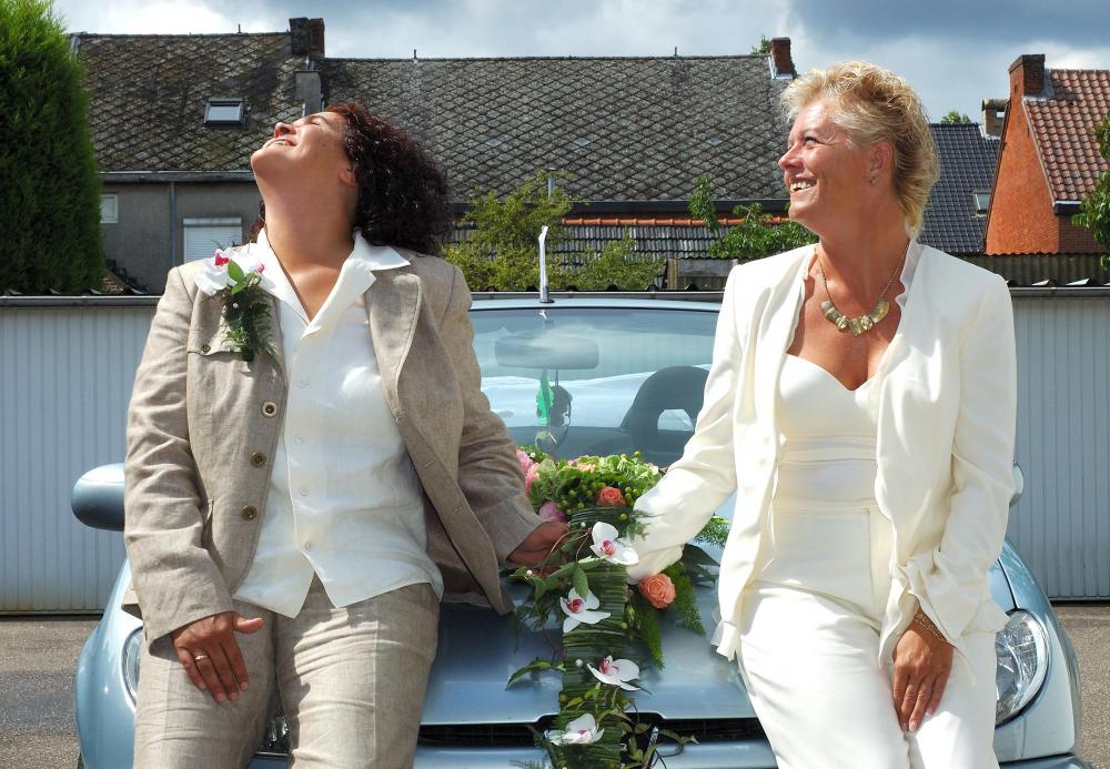 If female sperm were effective, lesbian couples could conceive children without donor sperm.