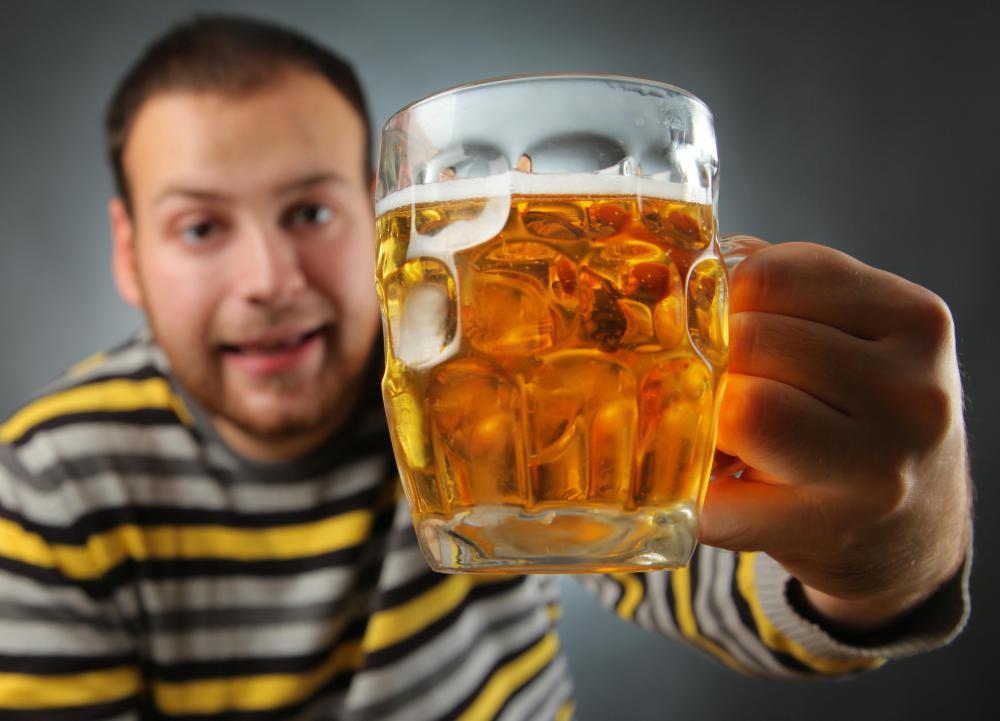 People who drink excessive amounts of alcohol are at high risk of developing mouth cancer.
