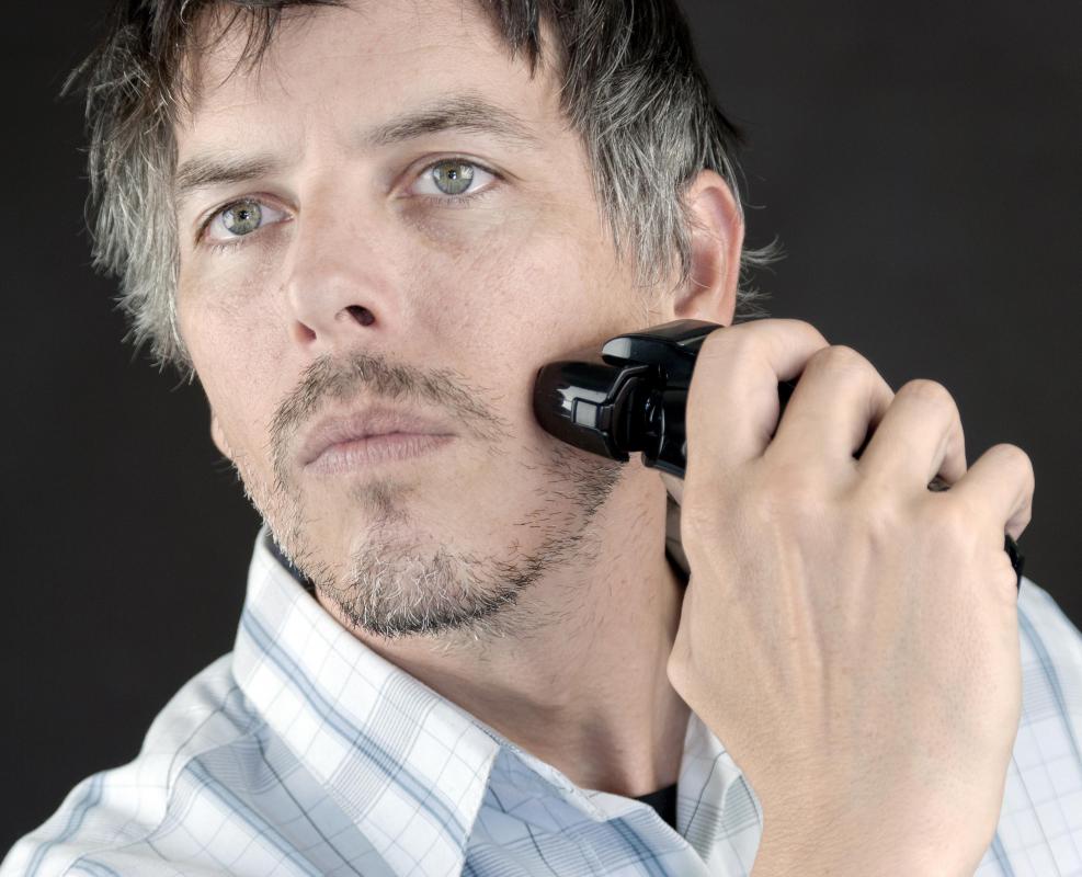 Electric razors cause less irritation to the skin than traditional razors.