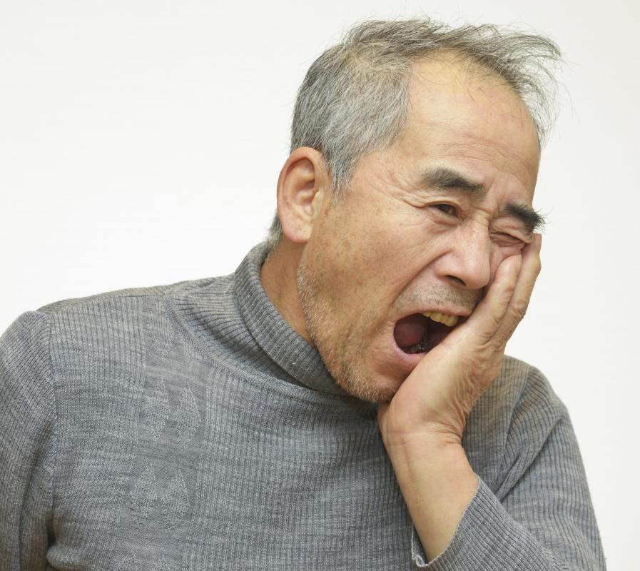 An individual suffering with cracked tooth syndrome may experience tooth pain.