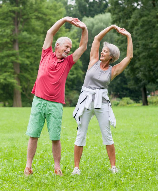 Gentle exercises may help treat injured hip bones.