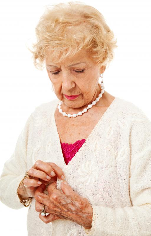 Evening primrose oil capsules may be used to relieve symptoms of rheumatoid arthritis.