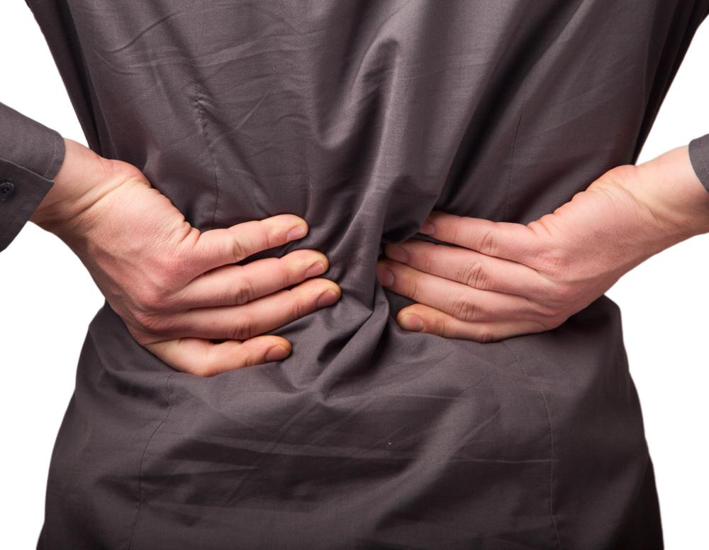 Early signs of lumbar spondylosis include pain and numbness that radiates out from the lumbar spine.