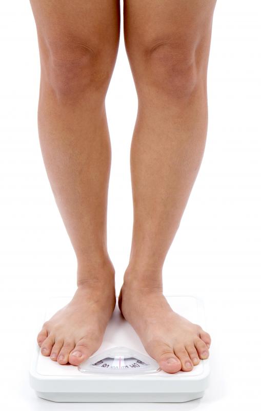 People suffering with ileitis may experience weight loss.