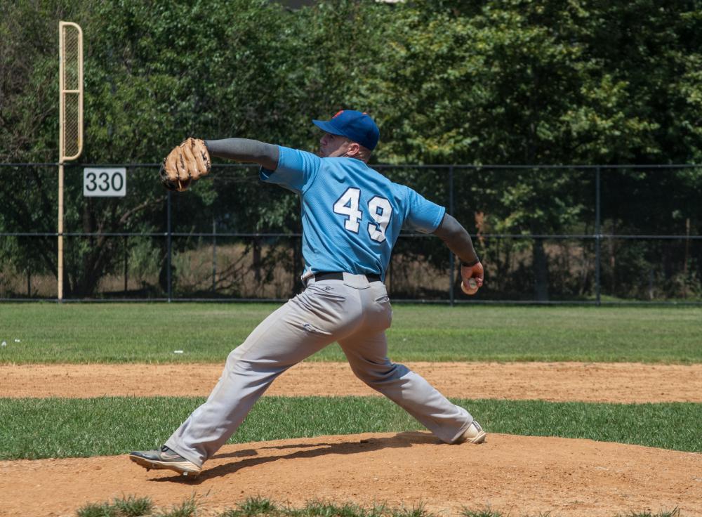 Cross dominance is common in sports, where a baseball player may pitch with a different hand than he uses to write.