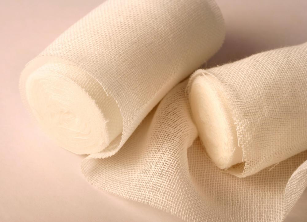 Wrapping a puncture wound in gauze can help safeguard it against infection.