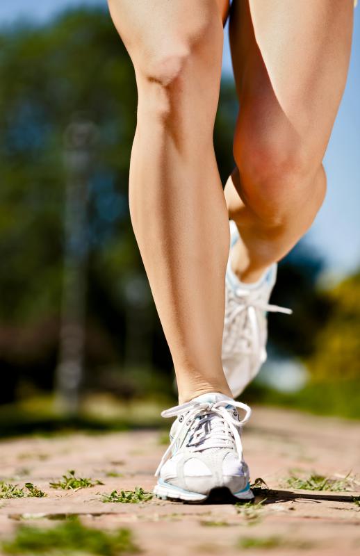 Neutral running shoes support people who do not overpronate or underpronate their feet.