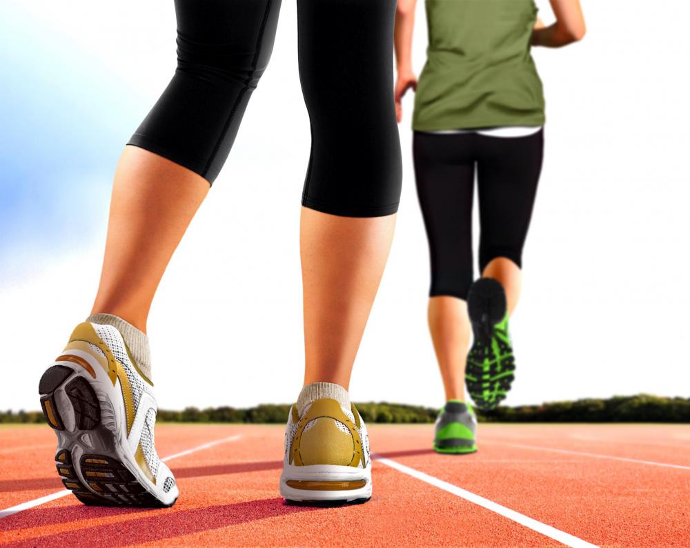 Warming up -- such as by walking -- can help prevent hamstring injuries during a workout.