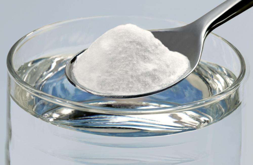 Drinking a mixture of baking soda and water can help with heartburn.