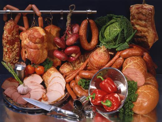 Most meats contain vitamin B5.