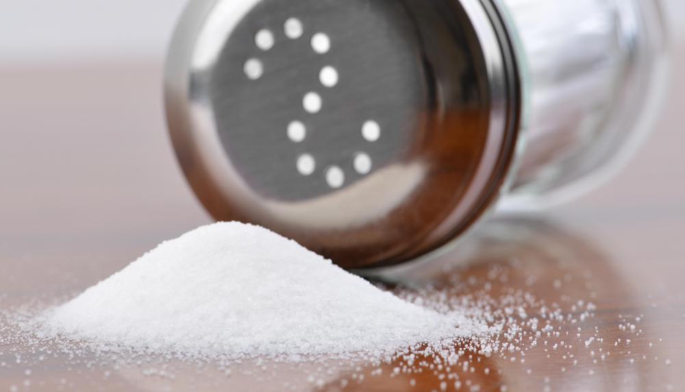 Isotonic sports drinks generally contain small amounts of salt and sugar.