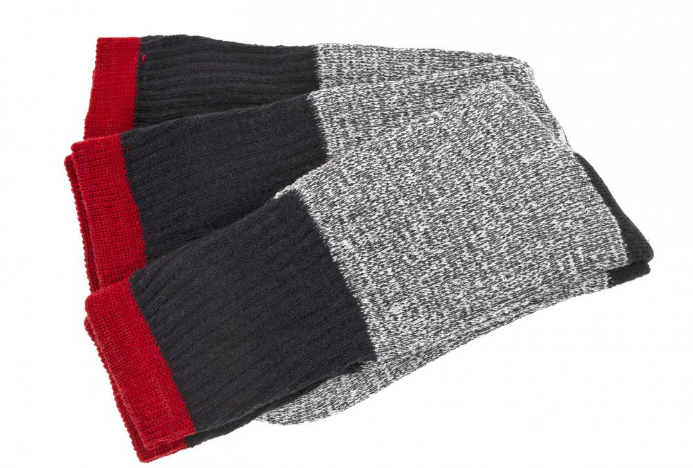 Wearing padded socks may help prevent foot cramping.
