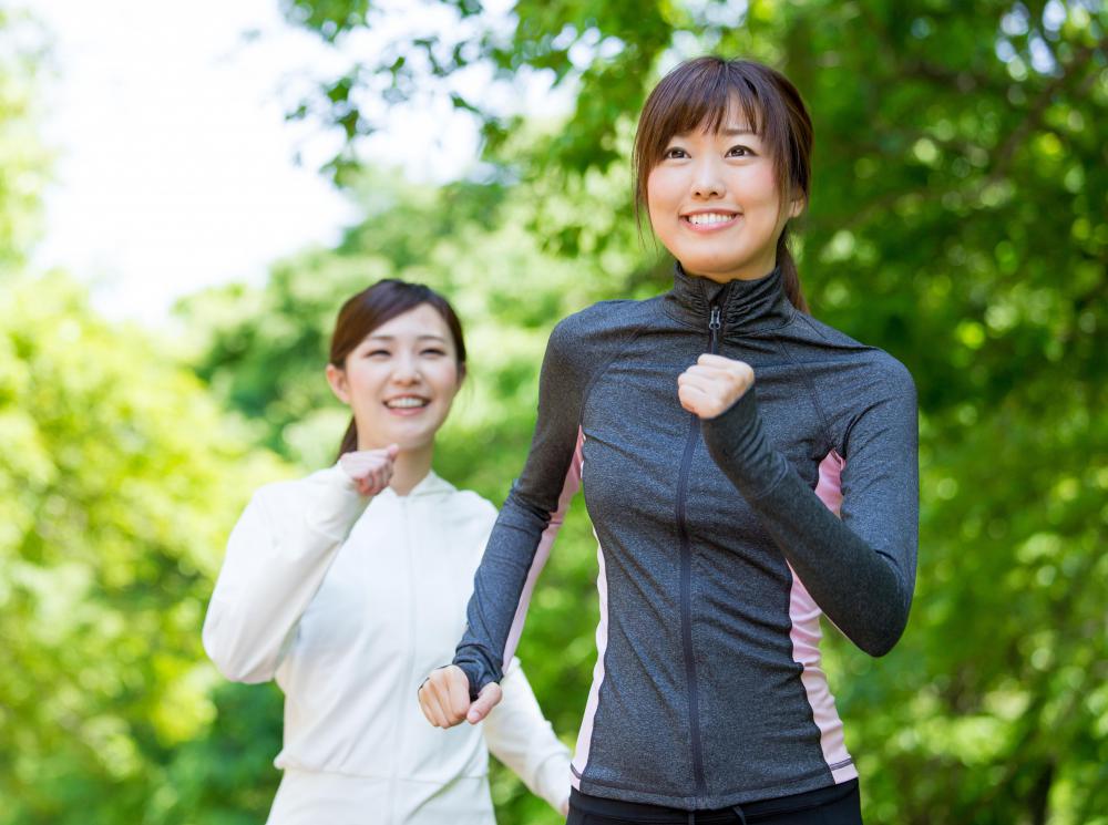 Depending on the runner's metabolism, a one-hour jogging workout can burn up to 1,000 calories.