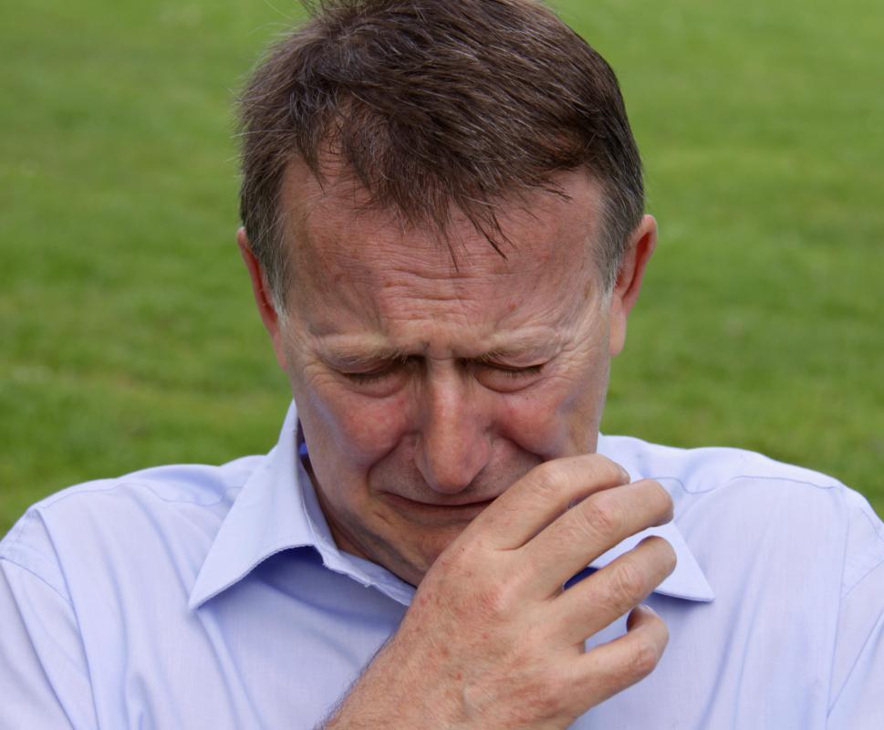 People with low EQ may be unable to control their emotions.