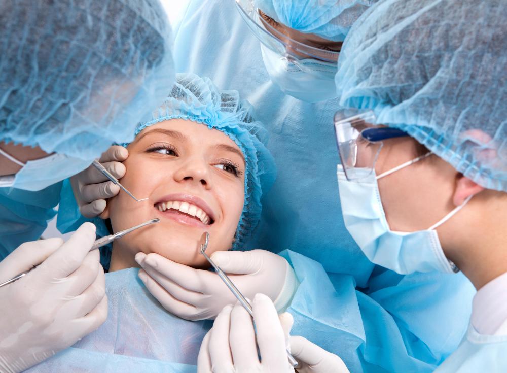 People of all ages can benefit from dental splinting.