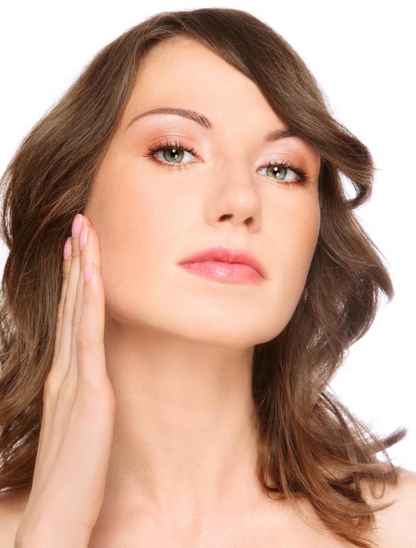 Saw palmetto can be used as an herbal remedy for hormonal acne.