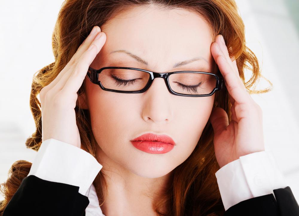 Onset of a migraine can lead to loss of peripheral vision.