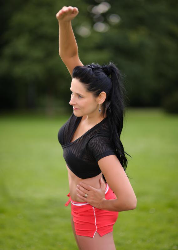 Stretching should help runners avoid cramps.