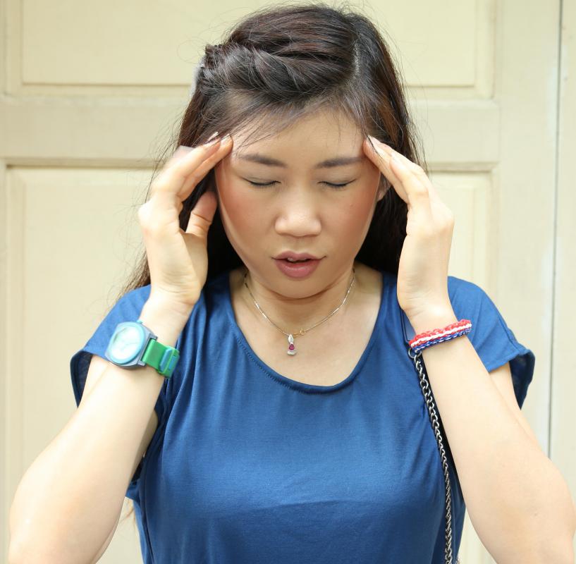 Dizziness and light-headedness are possible side effects of zopiclone, and may be more likely if the drug is mixed with alcohol.