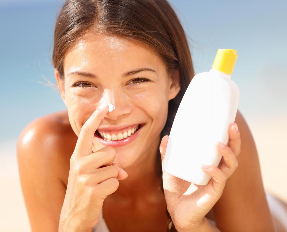 Someone with nevus depigmentosus should always use sunscreen on affected areas.