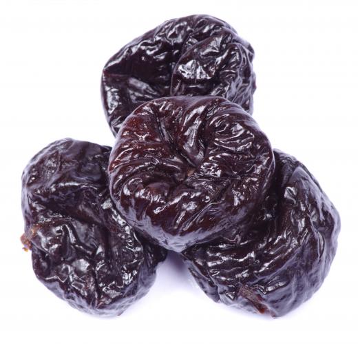 Prunes contain potassium.