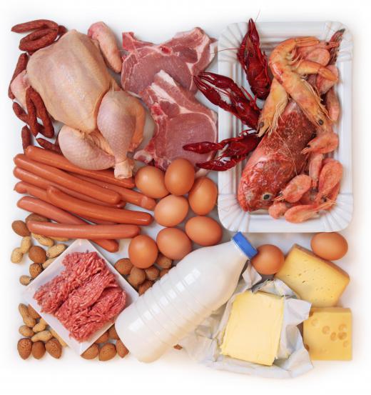 Avoiding foods such as high fat meats and dairy products that raise uric acid levels is one way to prevent gout.