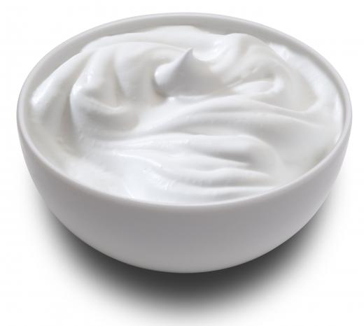 A bowl of yogurt.