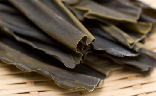 Kelp extract comes from sea kelp, or Ascophyllum nodosom.