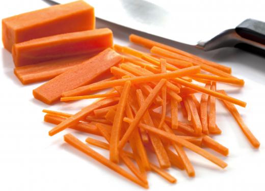 The allumente or matchstick cut is great for carrots used in salads.