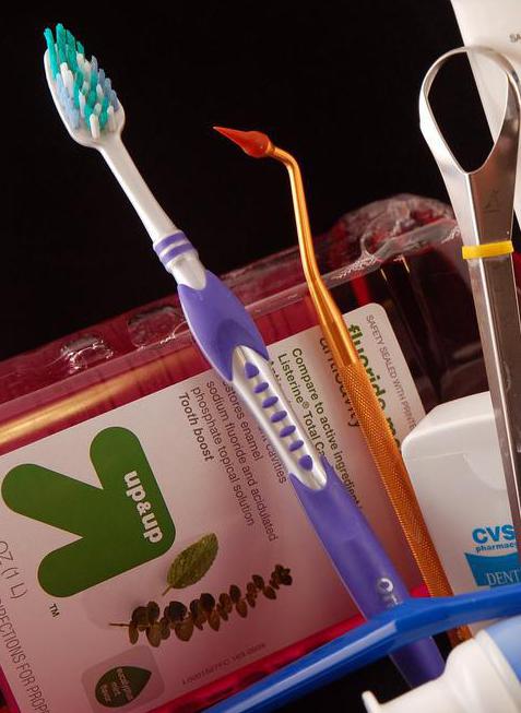 An individual may floss and brush his or her teeth before using a gum stimulator to help maintain healthy gums.