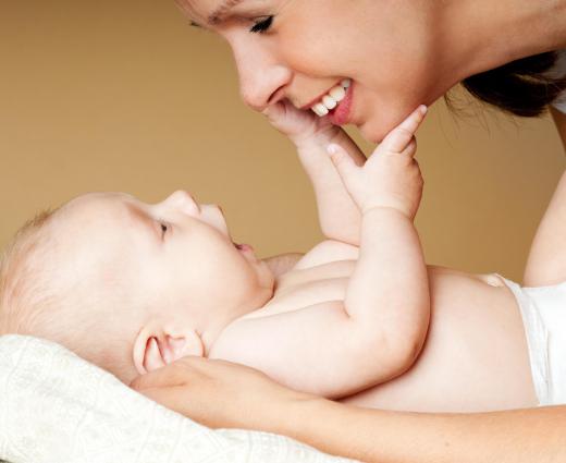 Attachment between mother and baby promotes healthy psychological development.