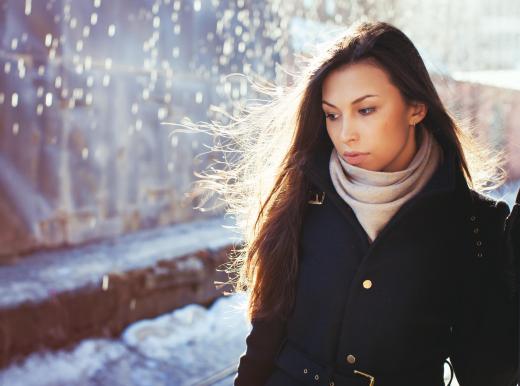 In addition to light therapy, people with seasonal affective disorder (SAD) may benefit from walking outdoors for one hour each day.